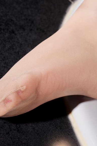 【九游体育下载】张姣姣医生在精致五官塑形领域造诣颇深(图2) 九游体育app