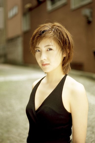 自信卫冕金腰带 邹